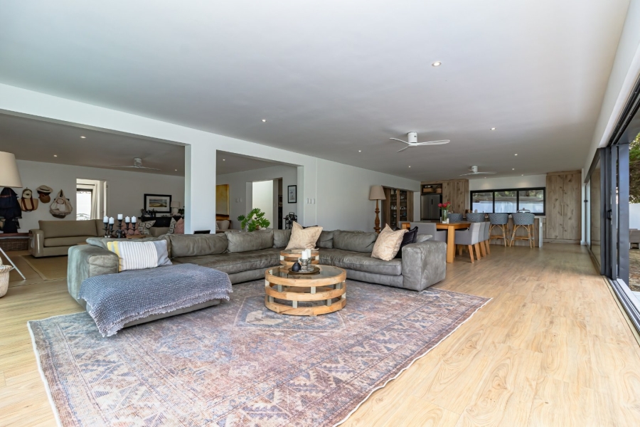 4 Bedroom Property for Sale in Vermont Western Cape